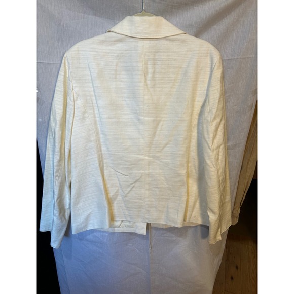 JONES & CO Cream Textured Weave Blazer Jacket Dreamy Elegance Size 16 - Picture 2 of 6